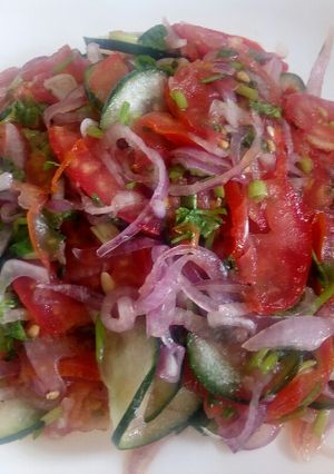 A picture of Cucumber kachumbari.