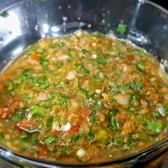 A picture of Daniya chutney.