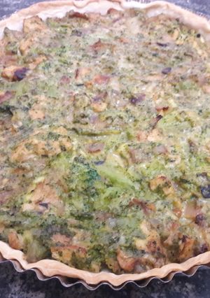 Una foto de Tarta de brócoli y pollo