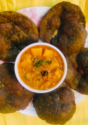 A picture of Indori Palak Ki Puri.