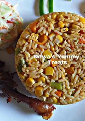 A picture of Jollof Rice.