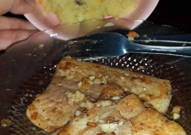 Mashed potato with grill dori