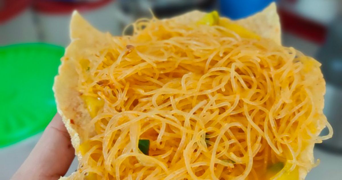 Kuah sate padang + kerupuk mie