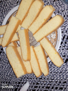 A picture of Tea cake.