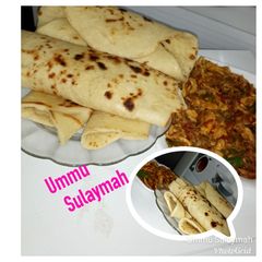 A picture of 2 Chapati/Roti.