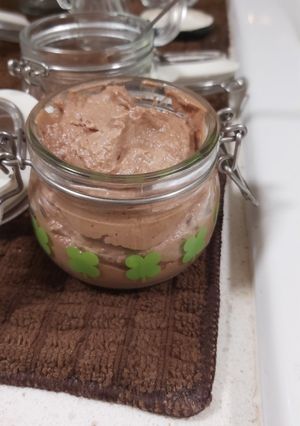 A picture of Mousse.