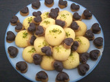 شیرینی بهشتی و شیرینی برشتوک شکلاتی