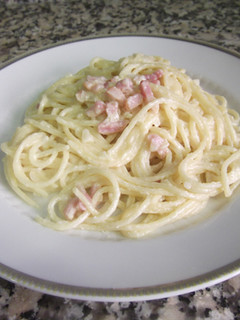 Una foto de Espaguetis a la carbonara