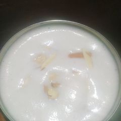 A picture of Banana smoothie.