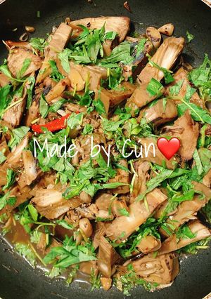 Hình của món Mít non kho rau răm chay.