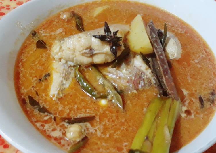 Spesial Gulai Ikan Khas aceh