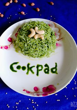 સ્પીનેચ રાઈસ(spinch rice recipe in gujarati) રેસીપી મુખ્ય ફોટો