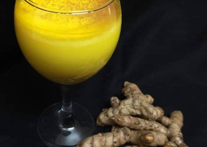 How to Prepare Recipe of Turmeric Milk or Turmeric Latte