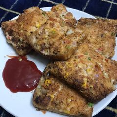 A picture of Bread malai pizza.