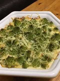 Une photo de Gratin/ flan de chou romanesco au chorizo