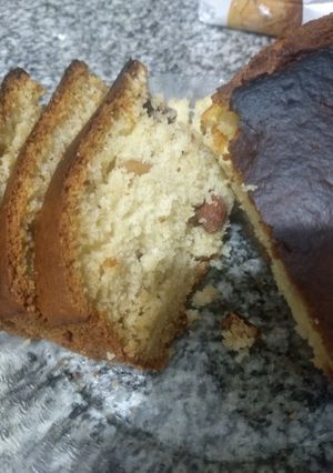 Una foto de Budín con nueces y almendras