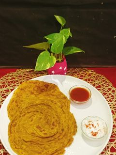 মসালা লাচ্ছা পরোটা (Masala Laccha Paratha recipe in Bengali) রেসিপির প্রধান ছবি