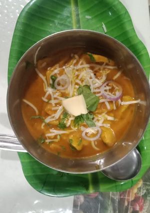 A picture of Dal dhokli.