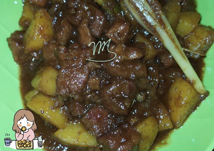 Semur Daging Kentang