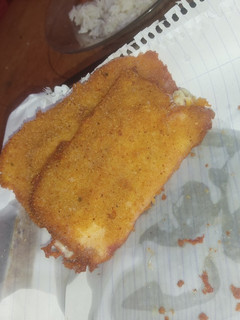 Una foto de Milanesas de jamón y queso 🧀