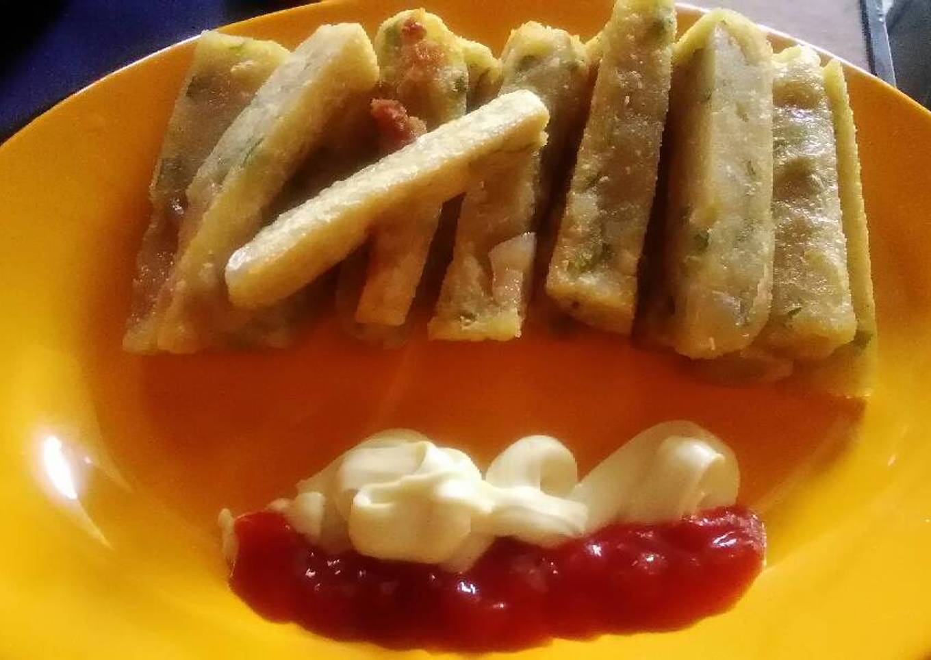 Sosis babi ala alakadarnya
