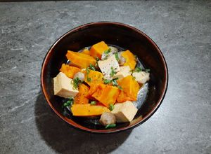 Hình của món Canh bí đỏ chay.