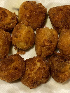 Una foto de Croquetas de setas de ostra y champiñones