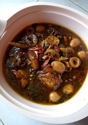 Foto resep Ayam semur + telur puyuh + jengkol
