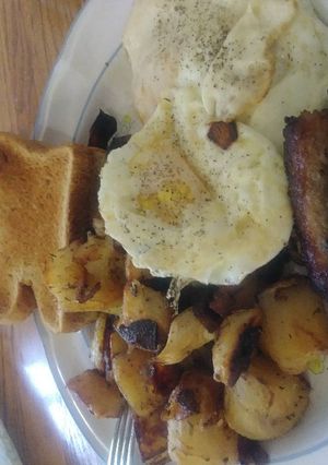 A picture of Roasted breakfast potatoes.