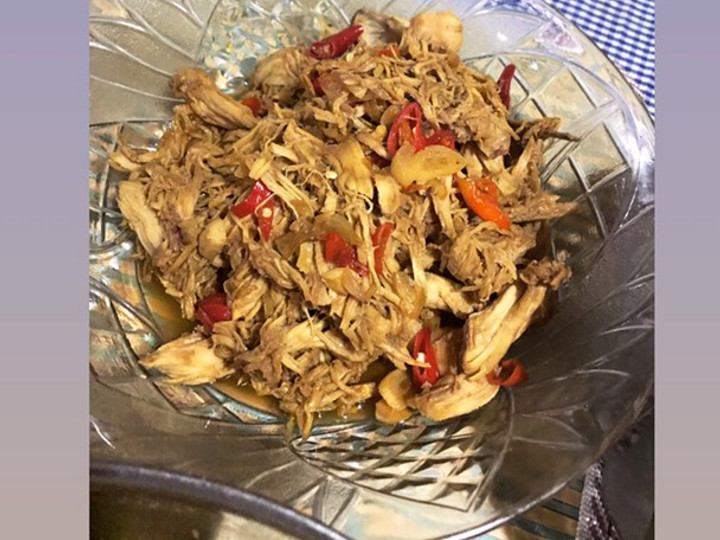 Cara Gampang Menyiapkan Ayam suwir pedas manis, Menggugah Selera