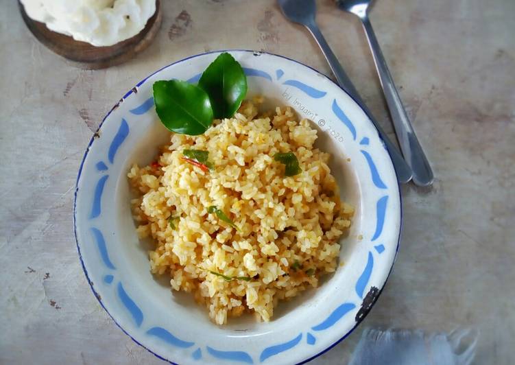 Resep Nasi Goreng Daun Jeruk oleh Imaami - Cookpad