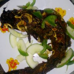 A picture of Roasted cat fish.