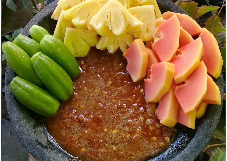 Rujak buah