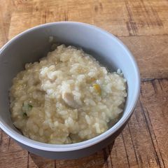 A picture of A perfect way to rescue soggy rice! Magical accident chicken porridge 🧙‍♀️🪄.