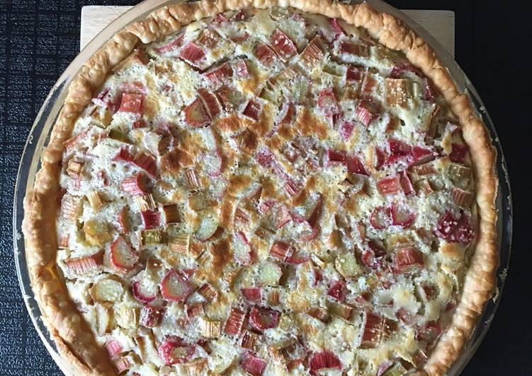 Recipe of Any-night-of-the-week Rhubarb Tart