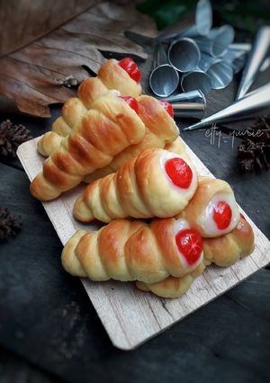 Foto resep Horn vla bread/roti cum cum