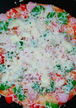 चीज़ पिज़्ज़ा (Cheese Pizza recipe in Hindi) रेसिपी मुख्य फोटो