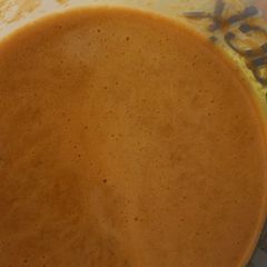 A picture of Mama's Secret Juice.