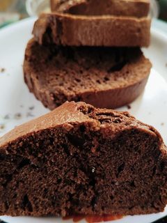 चॉकलेट केक (chocolate cake recipe in Hindi) रेसिपी मुख्य फोटो