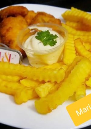 A picture of Fish n chips #ramadankitayari #FastFood.