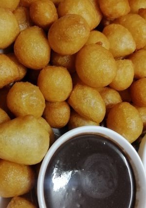 A picture of Zalabia (Egyptian Donuts)👌.