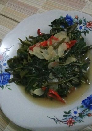 Foto resep Tumis kangkung sederhana