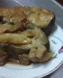 Cá lăng kho nước dừa