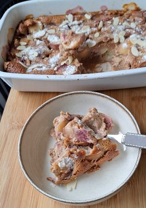 Une photo de Gratin de pêches plates aux amandes