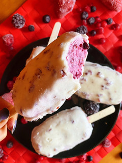 Una foto de Magnum de frutos rojos