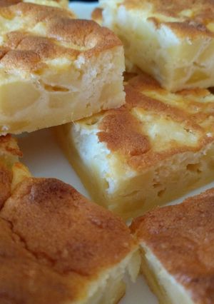 Almás piskóta recept fotója