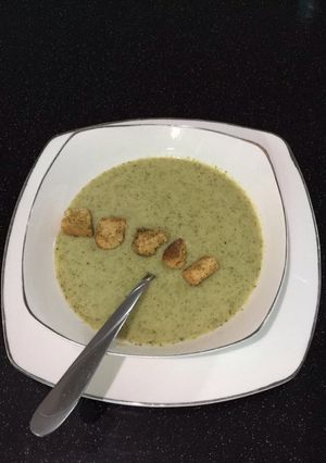 Una foto de Crema de brócoli
