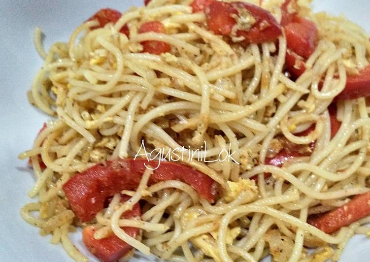 Cara Gampang Membuat Spaghetti oglio Olio yang Enak