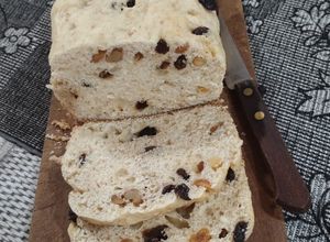Una foto de Pan de harina de almendras con frutos secos