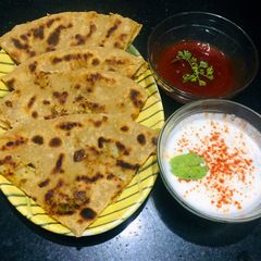 A picture of Aloo cheese paratha.